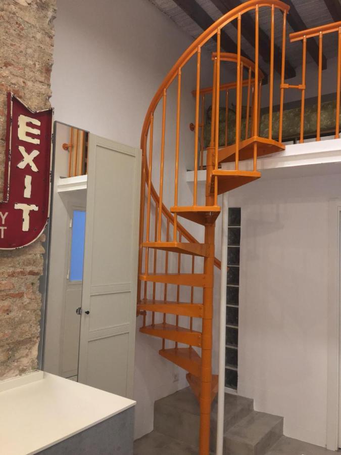 Апартаменты Loft Con Encanto En Pleno Centro De Малага Экстерьер фото